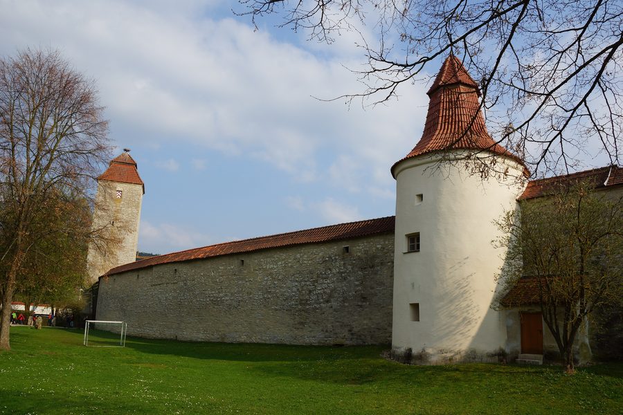 Historische Stadtmauer von Berching