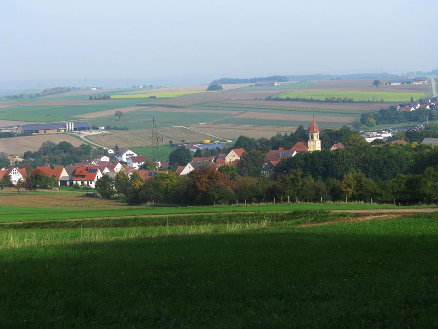 Weiboldshausen, ein Gemeindeteil der Gemeinde Höttingen im Landkreis Weißenburg-Gunzenhausen