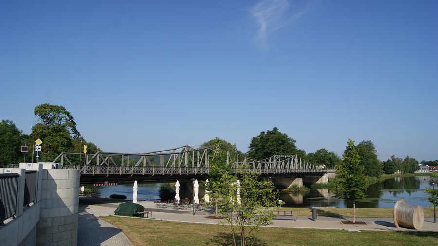 Stahlbrücke über den Regen in Roding