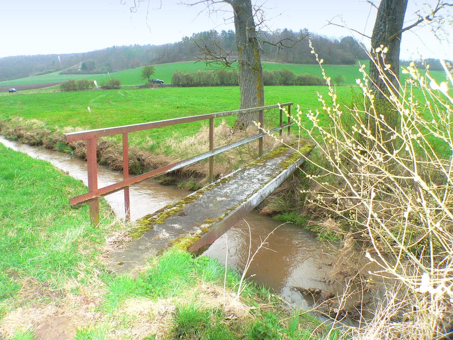 Bridge over the young Franconian Saale near Untereßfeld