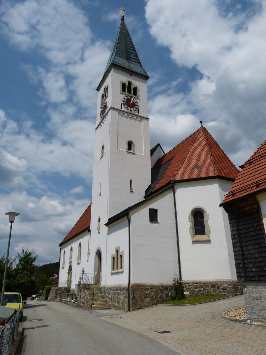 Außenansicht der Pfarrkirche Sieben Schmerzen Mariä in Wildenranna