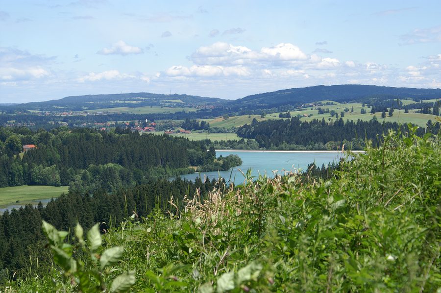 Premer Lechsee mit Prem und Alpenblick