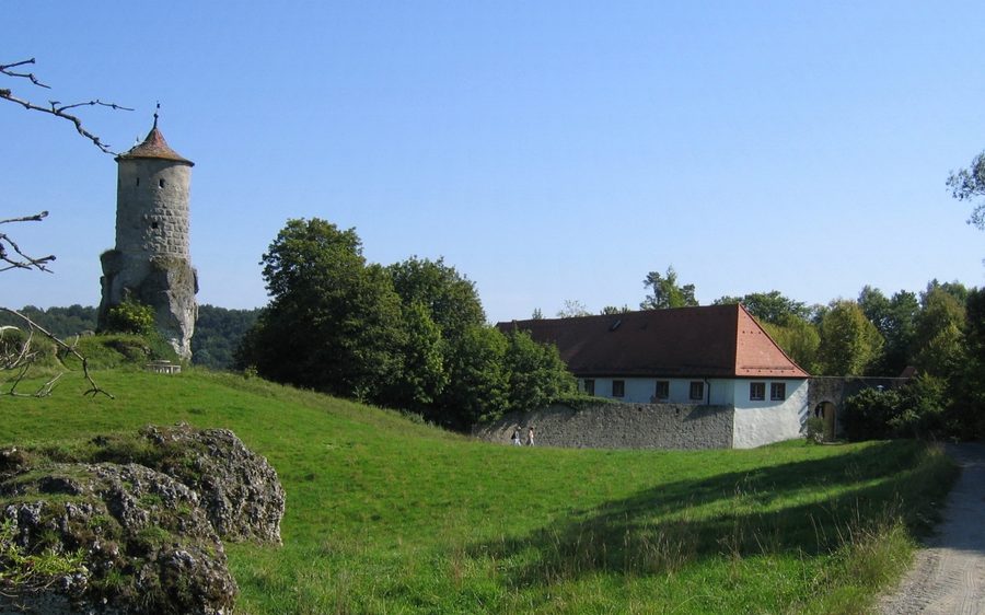 Burg Waischenfeld mit dem Wehrturm Steinerner Beutel