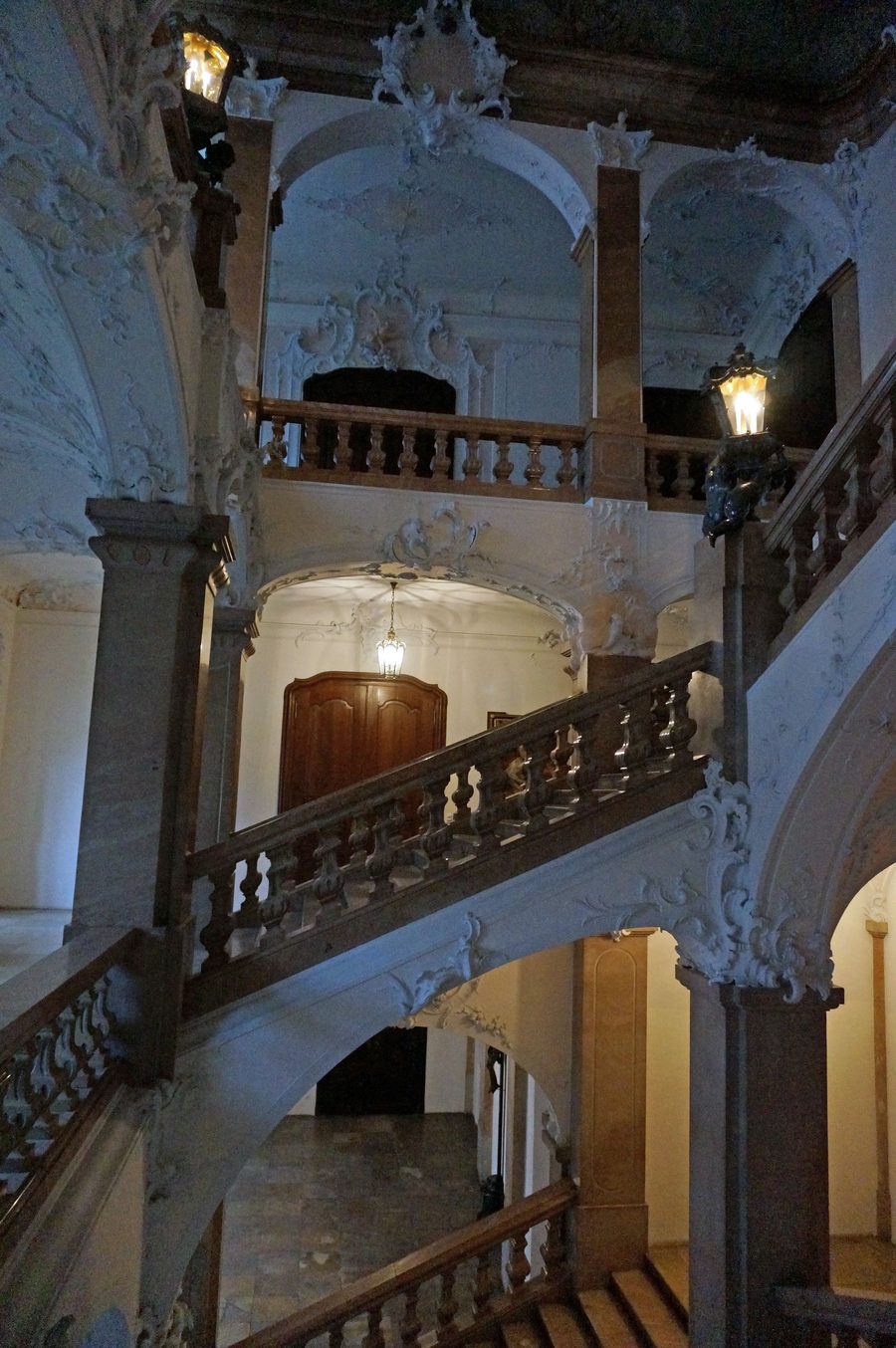 Treppe im Diözesanmuseum Passau