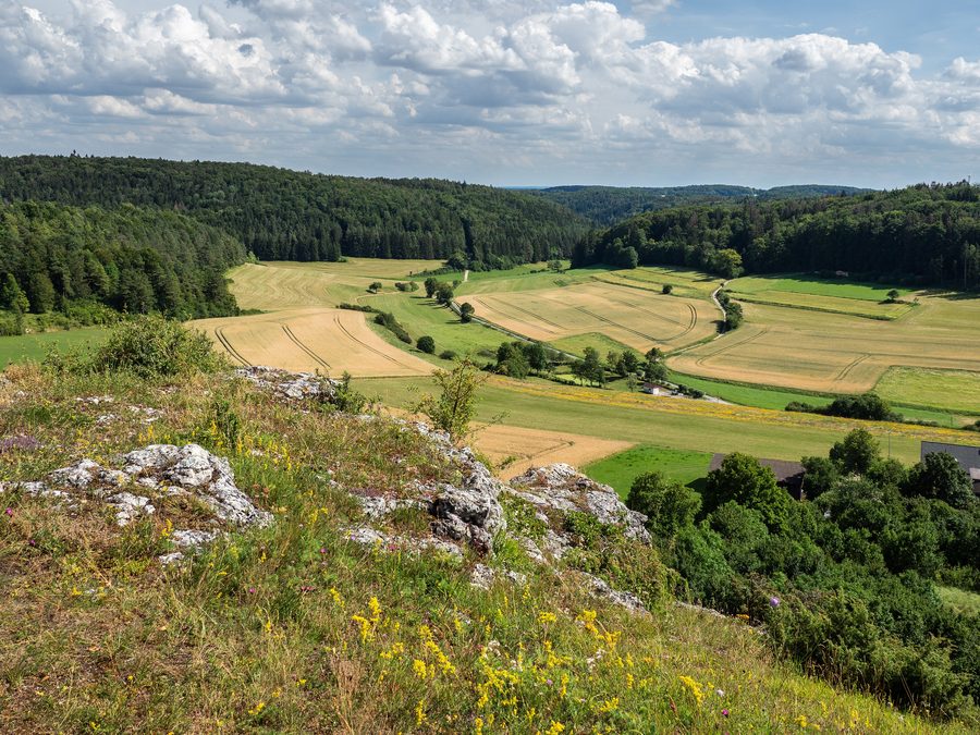 Blick auf den Kötteler Grund im Landkreis Lichtenfels in Oberfranken