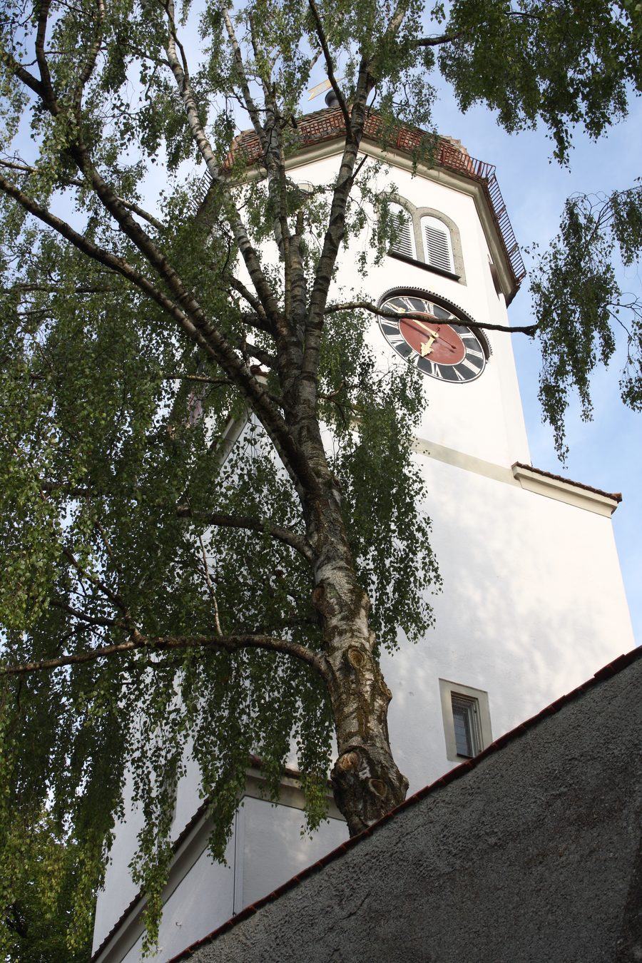 Evangelische Pfarrkirche St. Johannes der Täufer in Hohenaltheim mit Zwiebelturm
