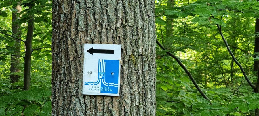 European watershed hiking trail near Rothenburg-Tauber