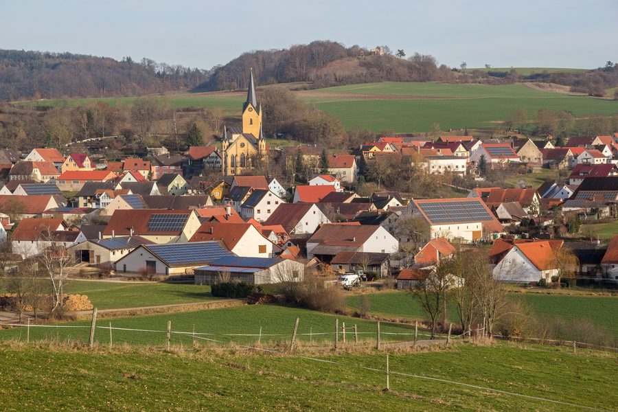 Ortsansicht von Hechlingen am See in Mittelfranken