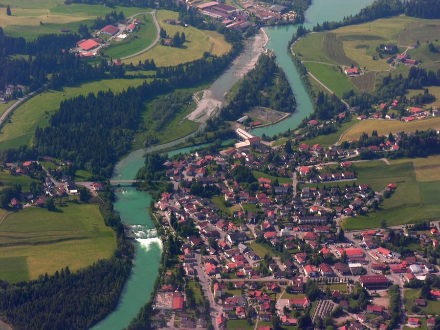 Luftaufnahme von Lechbruck am See in Bayern