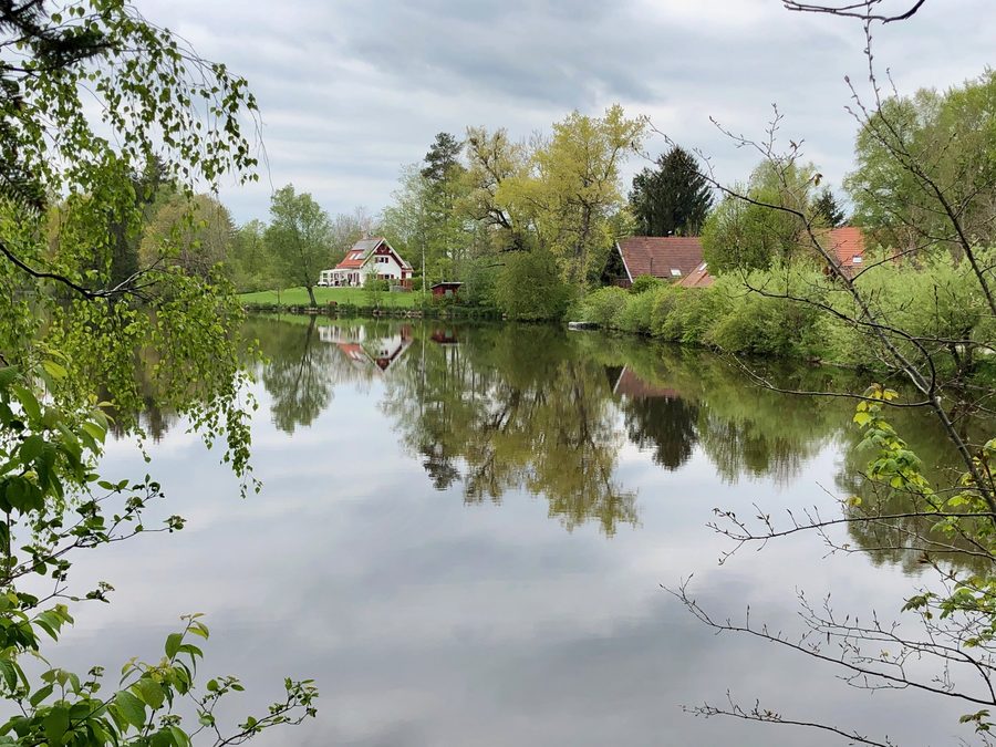 Seehäusl am Engelsrieder See bei Rott, Blick von Osten