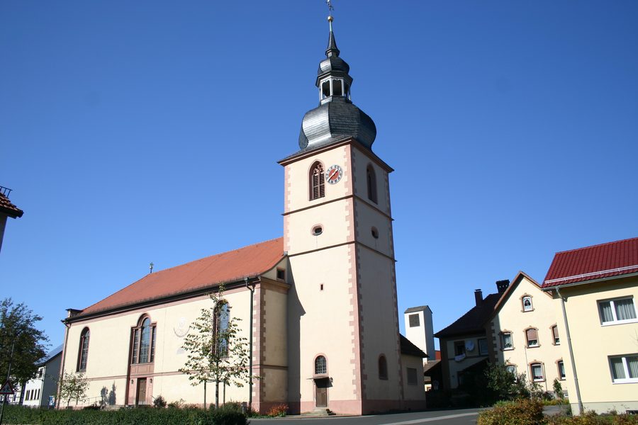Kirche St. Katharina in Unterweißenbrunn an der Brendstraße