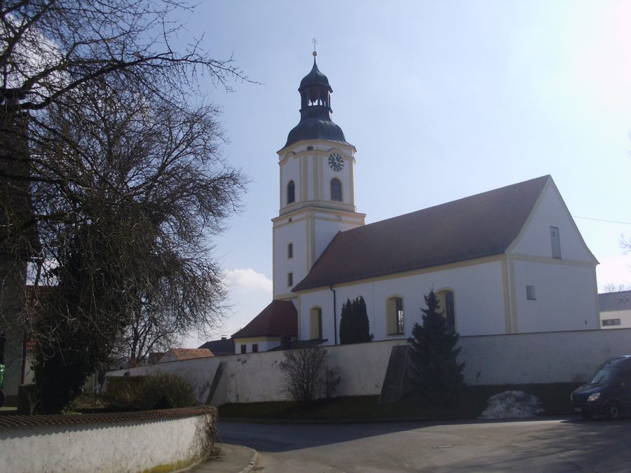 Kirche St. Mauritius in Bergheim im Landkreis Neuburg-Schrobenhausen