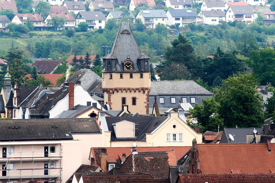 Würzburger Tor in Miltenberg, von der Mildenburg aus gesehen