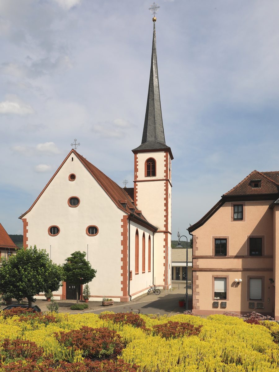 Katholische Pfarrkirche St. Jakobus in Himmelstadt