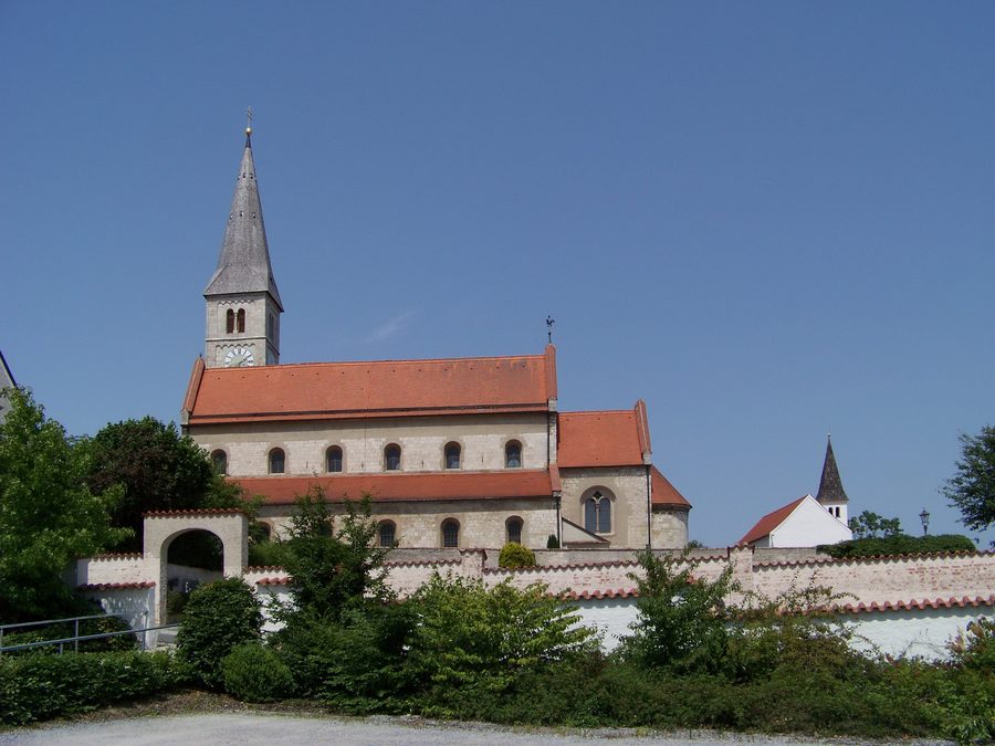 Pfarrkirche St. Margaretha in Aiterhofen