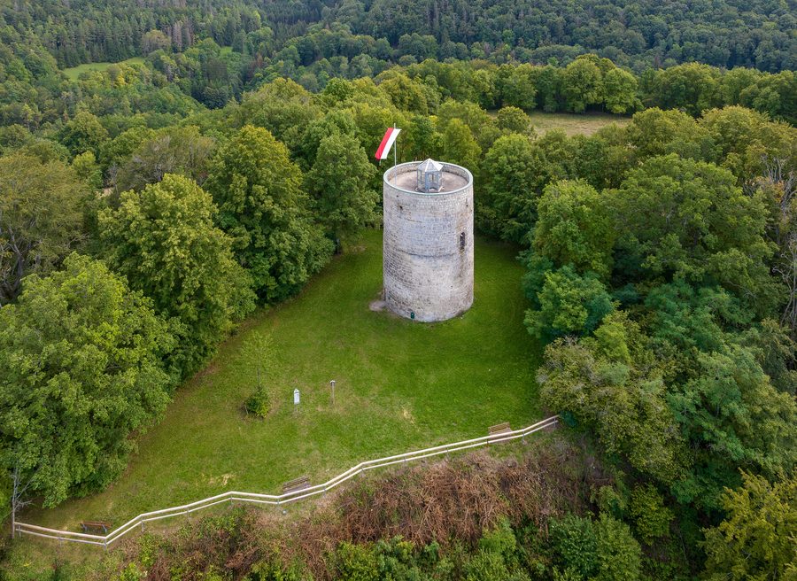 Magnusturm nahe Kasendorf, Luftbild aus nordwestlicher Richtung