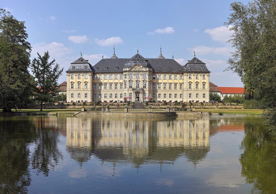 Außenansicht von Schloss Werneck im unterfränkischen Landkreis Schweinfurt