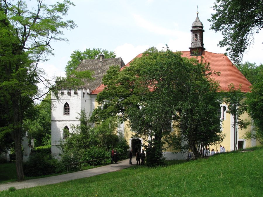 Schloss Pöring und Schlosskapelle
