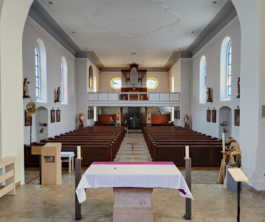Katholische Pfarrkirche St. Peter und Paul in Zapfendorf