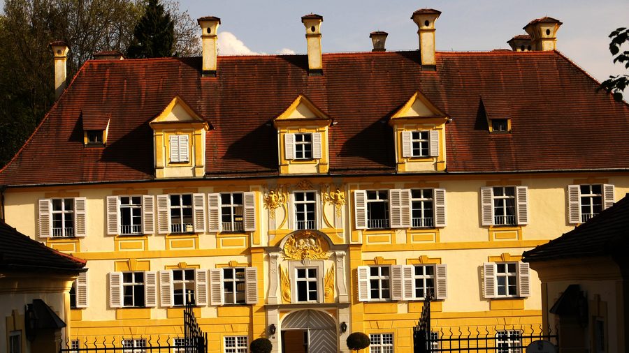 Castle Frauenbühl in Winhöring, Germany