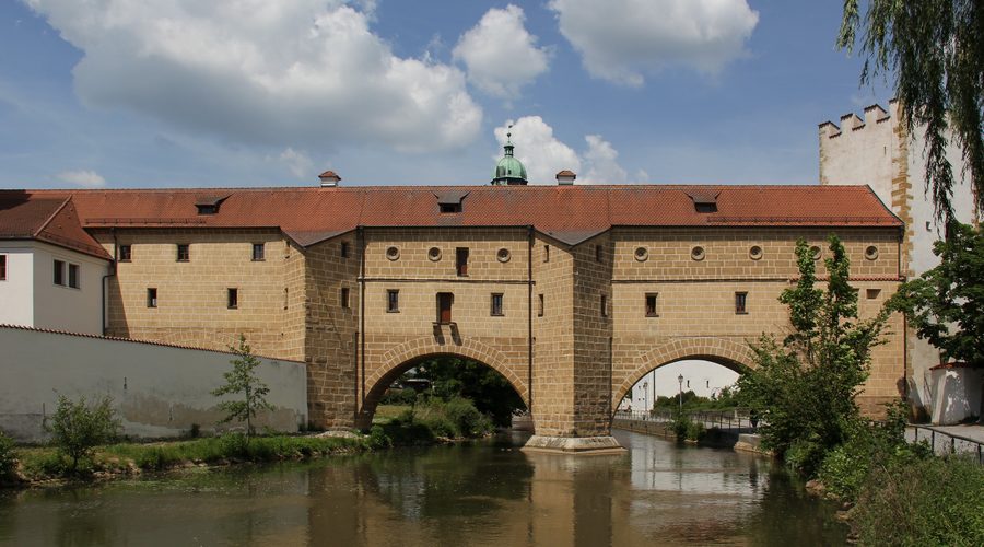 Historische Stadtbrille über der Vils in Amberg