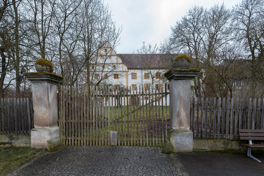Schloss Bundorf an der Schlossallee in Bundorf