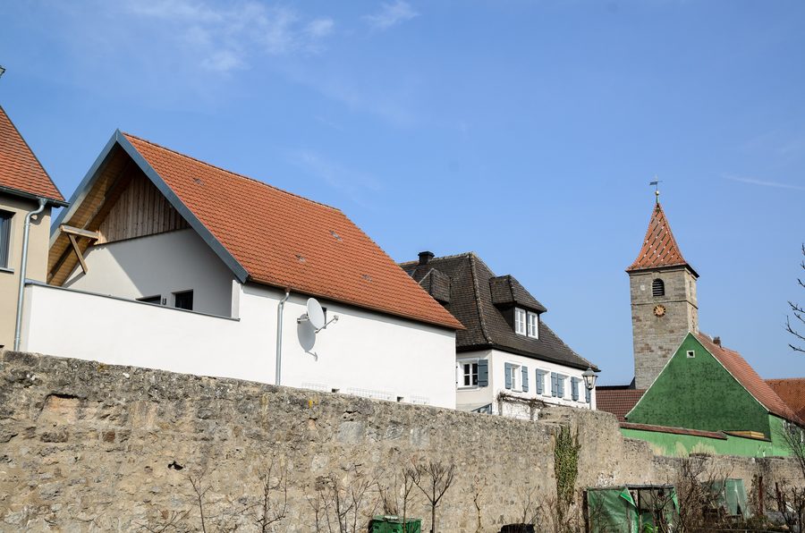 Historische Stadtmauer in der Klosterstraße in Ornbau