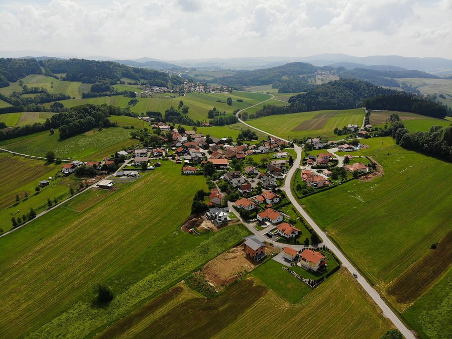 Luftaufnahme von Großwiesen im Gemeindegebiet Röhrnbach